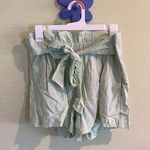A&F mint green shorts. Never worn!